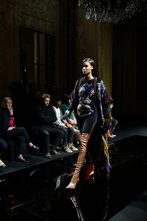 Look from Balmain spring/summer 2017 (Photo by Calvin Wang)